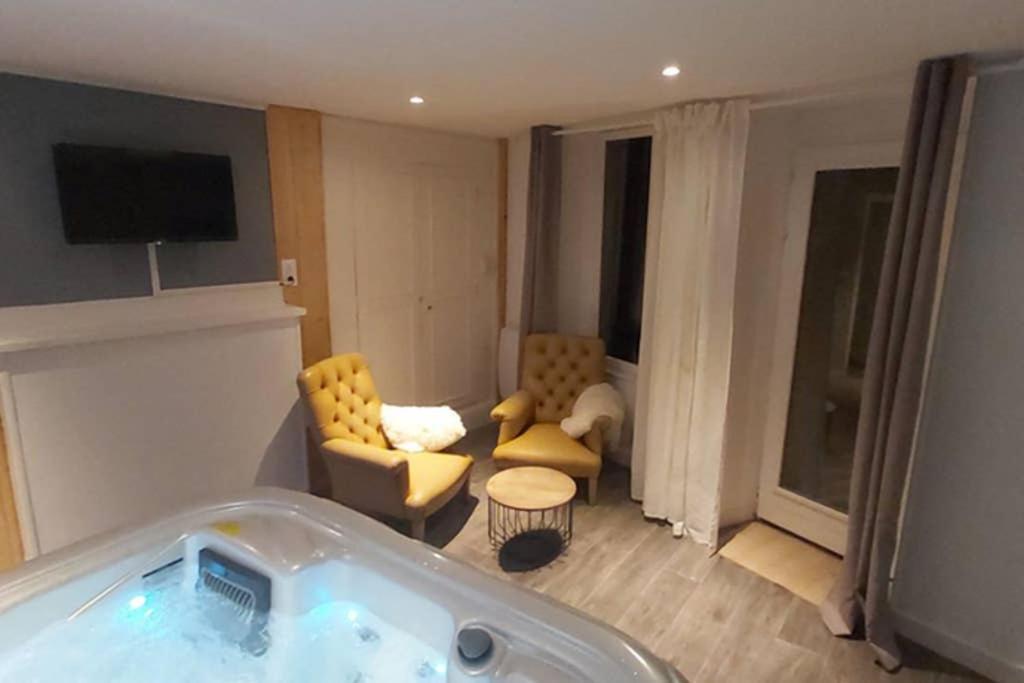 Suite Eden Avec Jacuzzi Prive Chaumont  Exterior foto